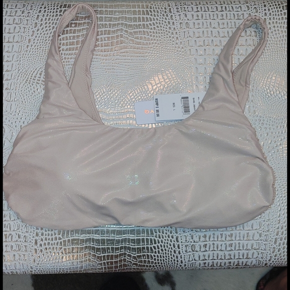 Bikini - Picture 4 of 5